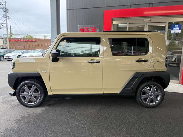 Daihatsu Taft 3