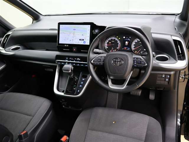 Toyota Voxy 7
