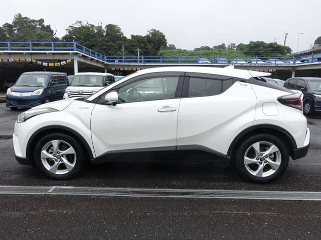 Toyota C-HR 5
