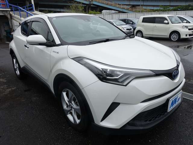 Toyota C-HR 6
