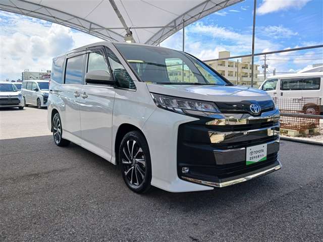 Toyota Noah 10