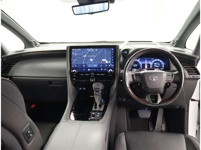 Toyota Alphard 5