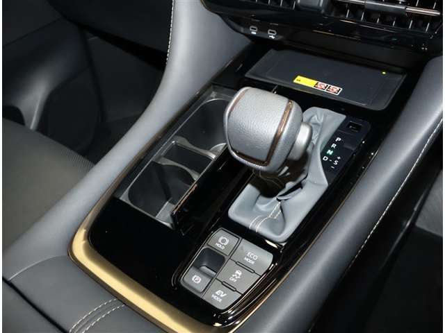 Toyota Alphard 12