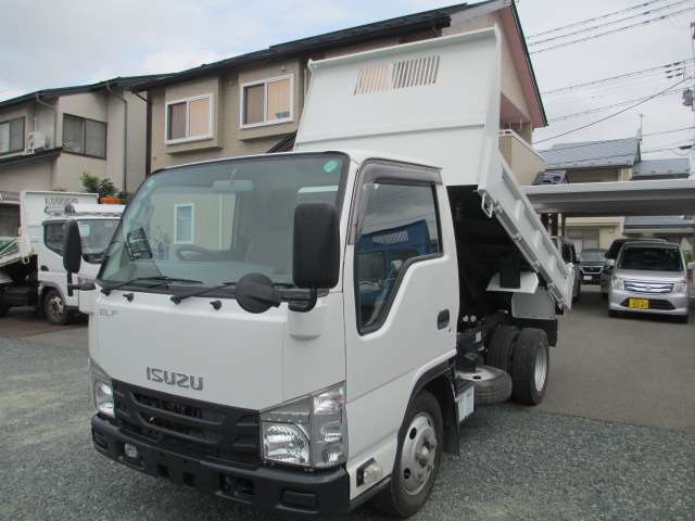 Isuzu Elf 2