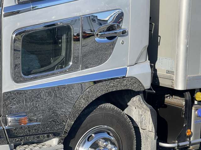 UD Trucks Condor 5