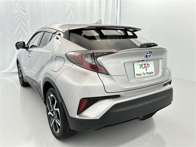 Toyota C-HR 6