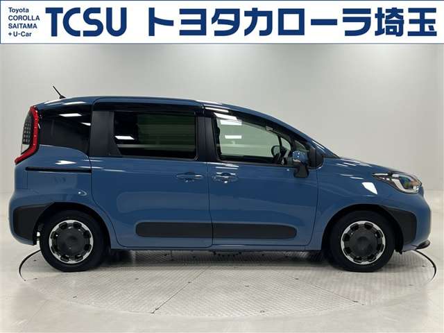 Toyota Sienta 11