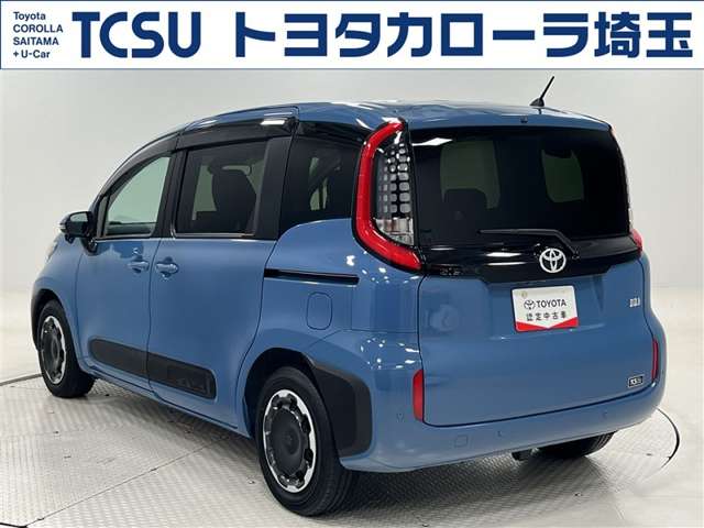 Toyota Sienta 12
