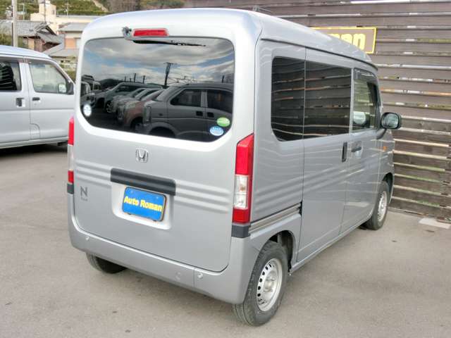 Honda N-VAN 11
