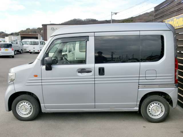 Honda N-VAN 9