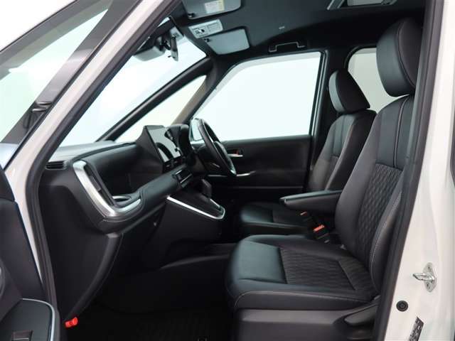 Toyota Noah 11