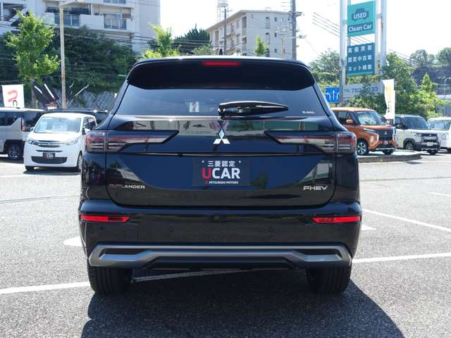 Mitsubishi Outlander 11