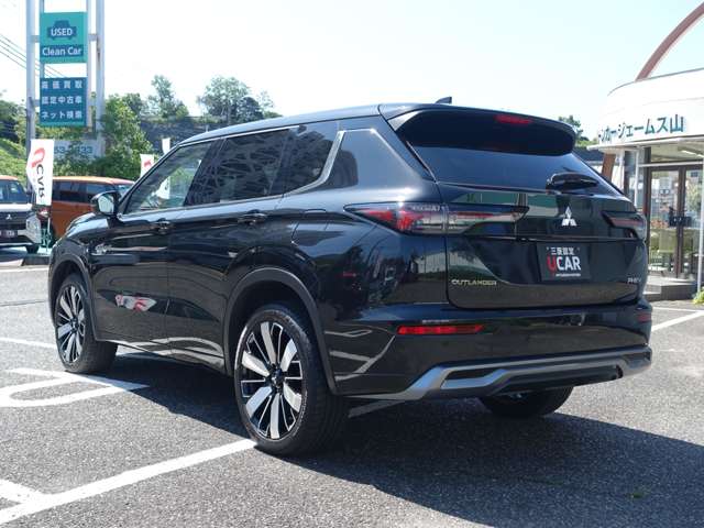 Mitsubishi Outlander 12