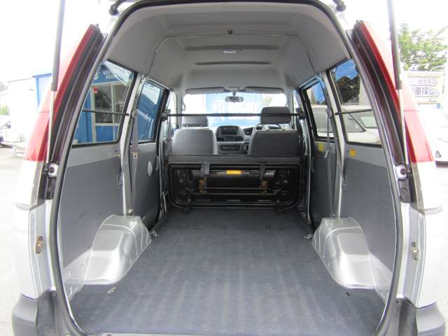Toyota Light Ace Van 9