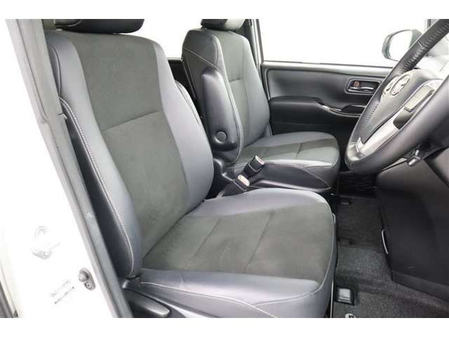 Toyota Noah 11