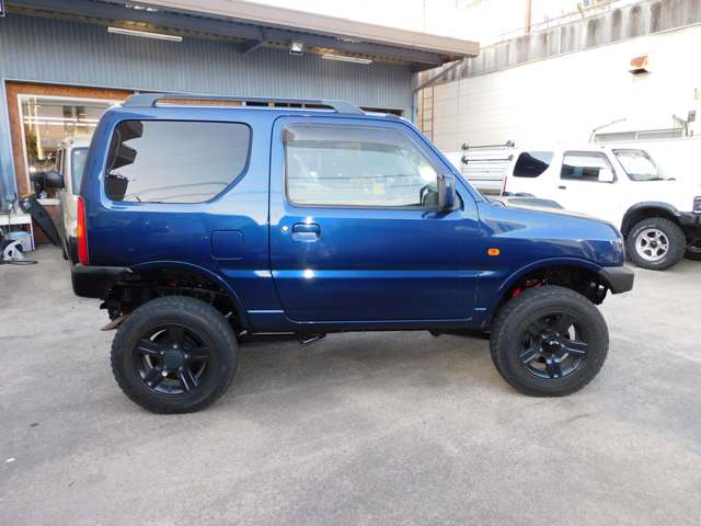 Mazda AZ-オフロード 6