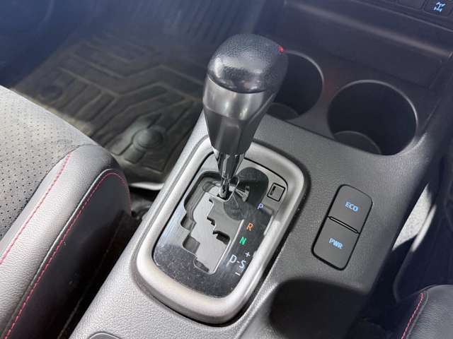 Toyota Hilux 9