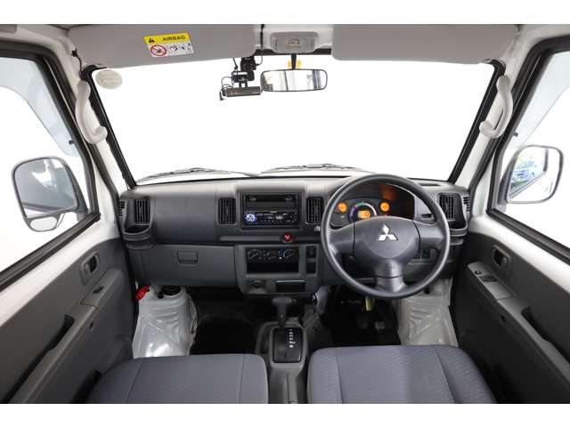Mitsubishi Minicab MiEV 6