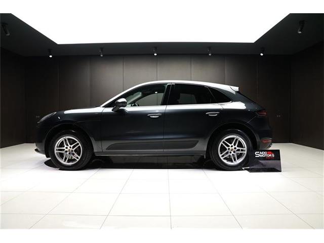 Porsche Macan 6