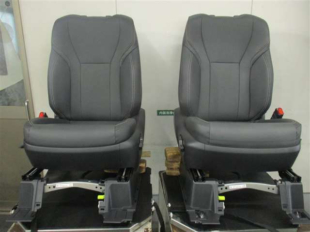 Toyota Alphard 11