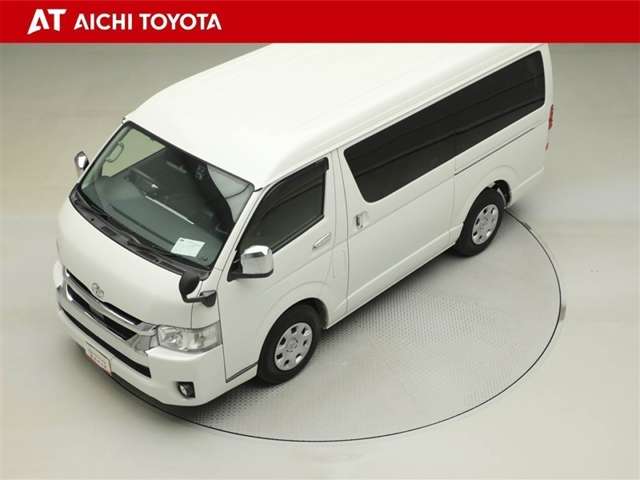 Toyota Hiace 10