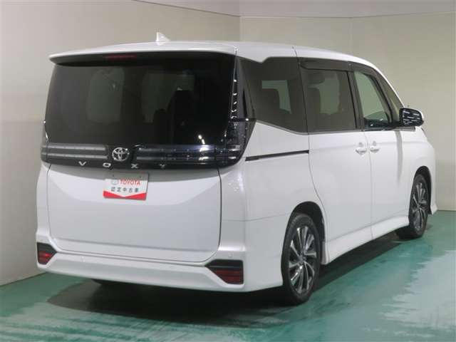 Toyota Voxy 7