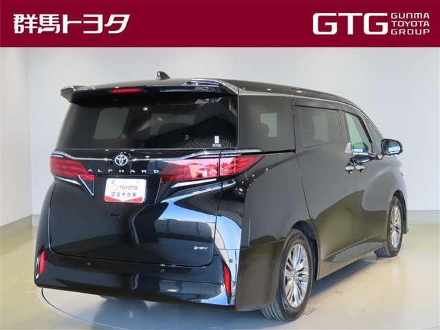 Toyota Alphard 5