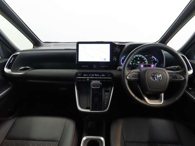 Toyota Noah 12