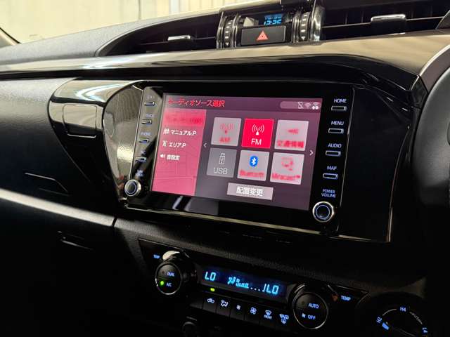 Toyota Hilux 3