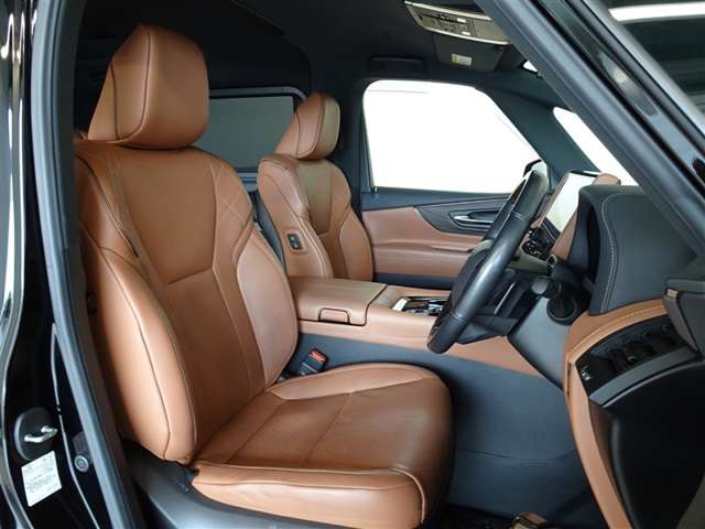 Toyota Vellfire 4