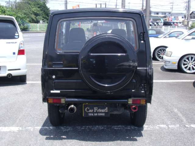 Suzuki Jimny 8