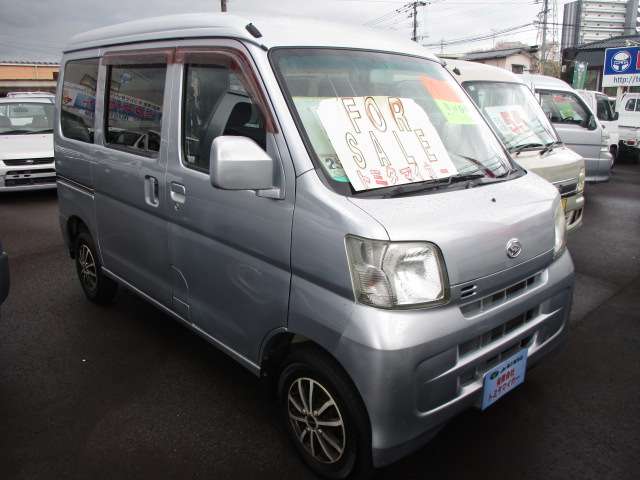 Daihatsu Hijet Cargo 3