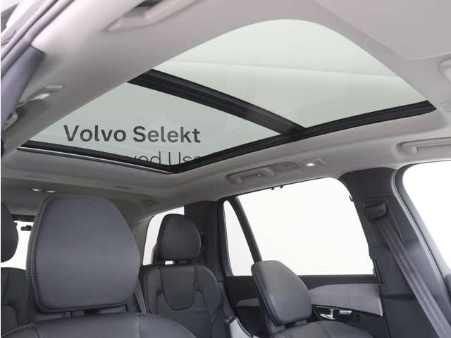 Volvo XC90 5