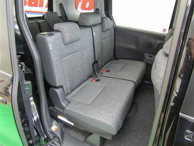 Toyota Sienta 8