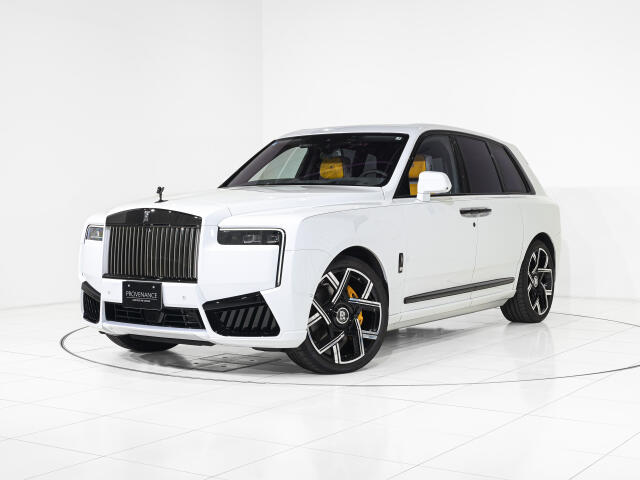Rolls-Royce ブラックバッジカリナン 4