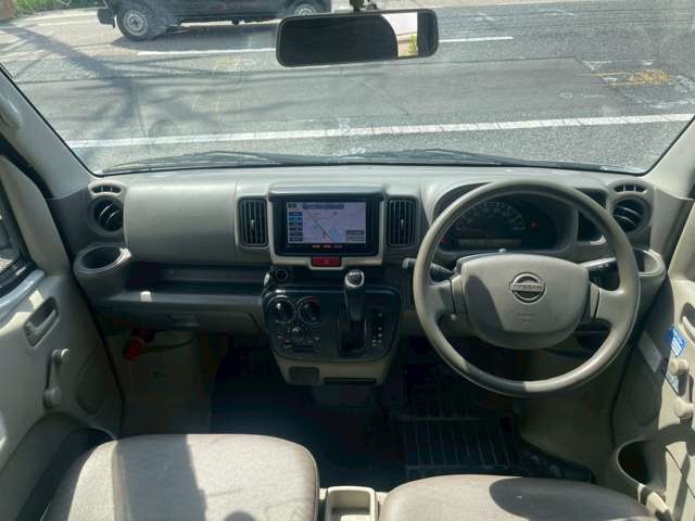 Nissan NV100 Clipper 10