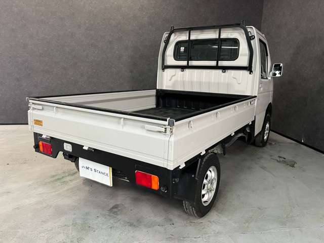 Suzuki Carry 8