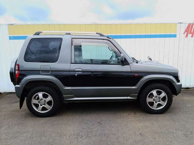 Mitsubishi Pajero Mini 10