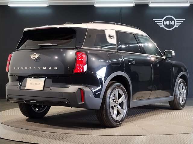 MINI Countryman 9