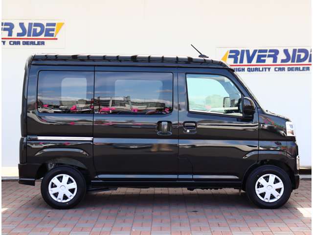 Daihatsu Hijet Cargo 5