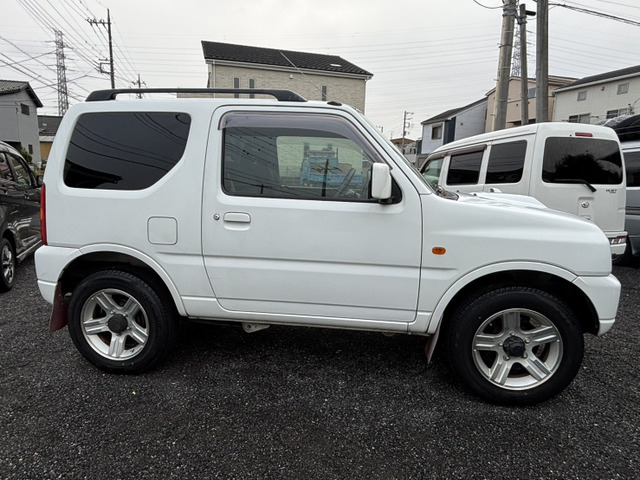 Mazda AZ-オフロード 8