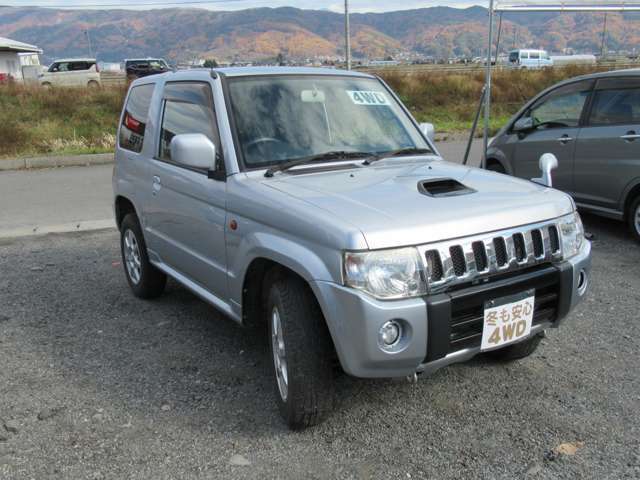 Mitsubishi Pajero Mini 3