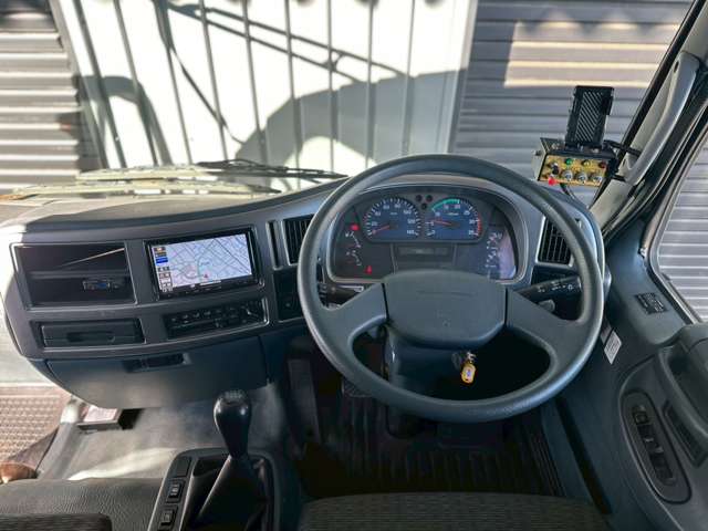 UD Trucks Condor 11