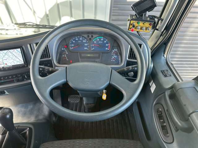 UD Trucks Condor 12