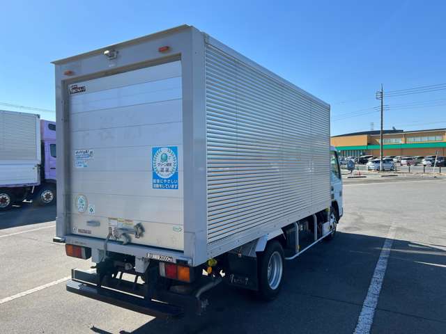 Mitsubishi Fuso Canter 7