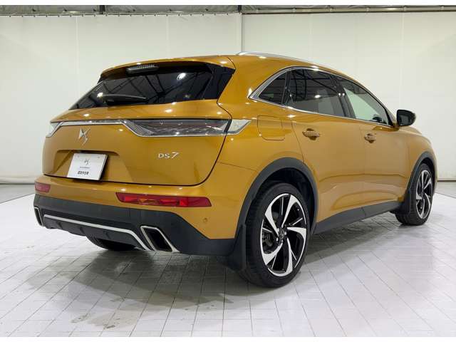 DS Automobiles DS 7 Crossback 4