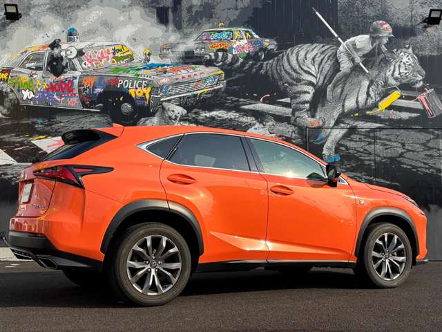 Lexus NX 9
