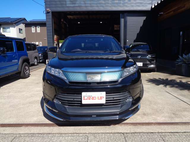Toyota Harrier 2