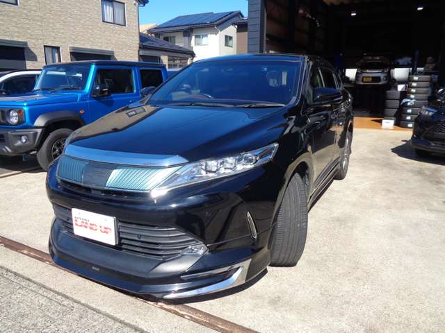 Toyota Harrier 3