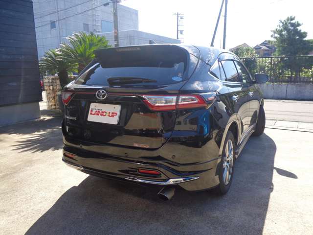 Toyota Harrier 5
